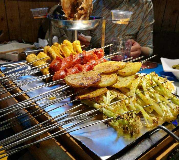 额济纳音乐烧烤吧
